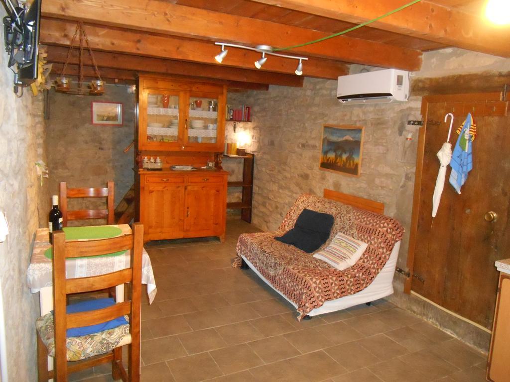 La Casa Nel Bosco-Senza Auto Pension Ponte della Venturina Buitenkant foto